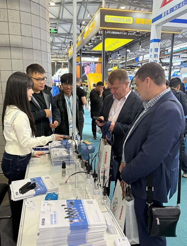 OULD  Sales team introducing pressure sensors to visitors at an exhibition 